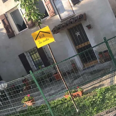 La Casetta فندق مبيت وإفطار *